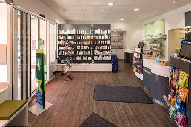 Eine große Auswahl unserer Apotheke in Augsburg wird präsentiert. 